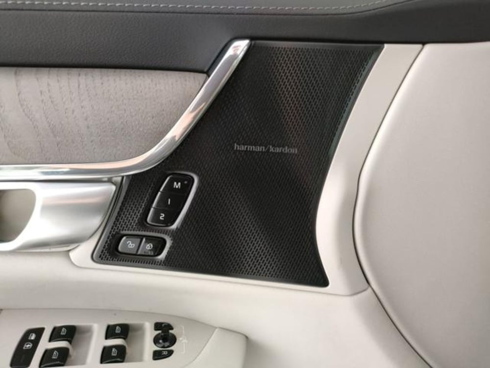 Volvo V90 nuova a Modena (12)
