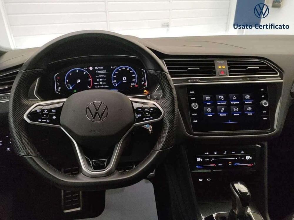 Volkswagen Tiguan usata a Varese (12)