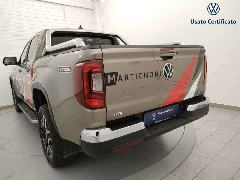 Volkswagen Amarok usata a Varese (8)