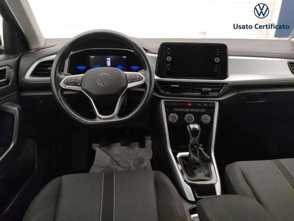 Volkswagen T-Roc usata a Varese (15)