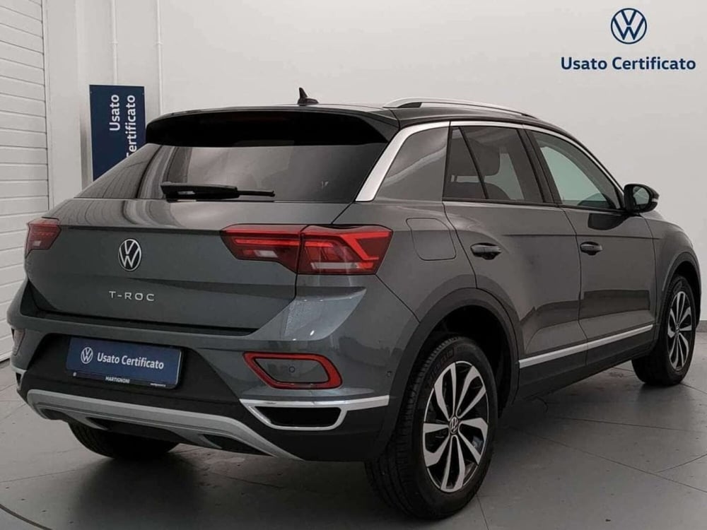 Volkswagen T-Roc nuova a Varese (7)
