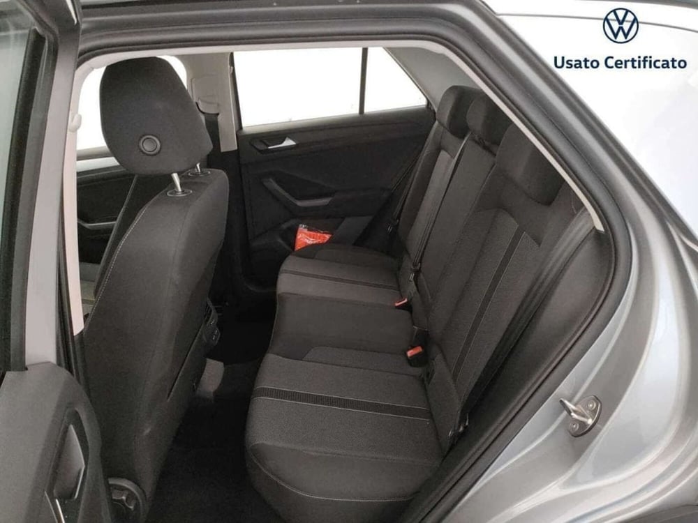 Volkswagen T-Roc usata a Varese (11)