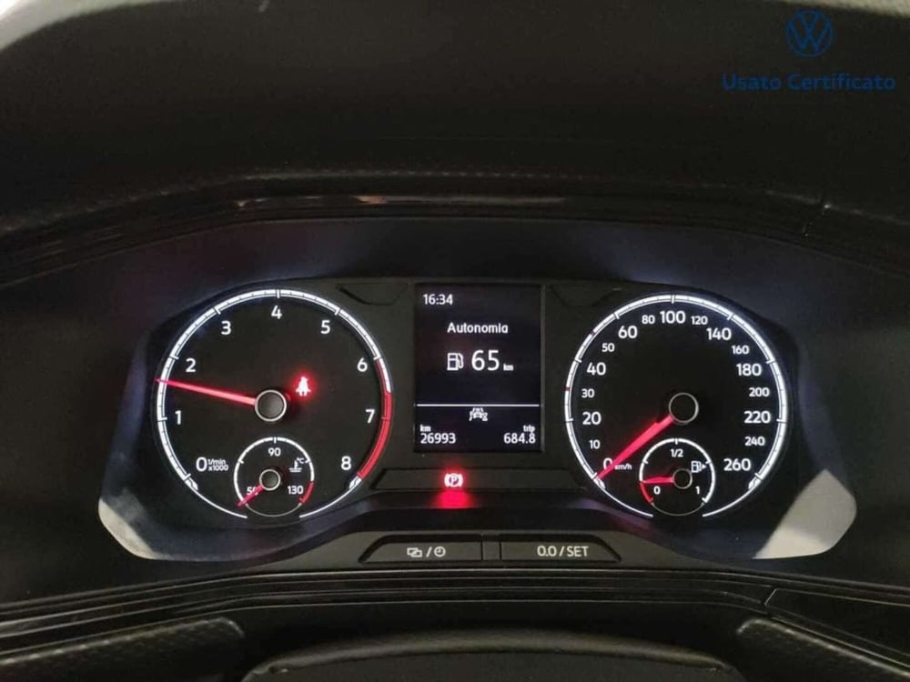 Volkswagen T-Cross usata a Varese (14)