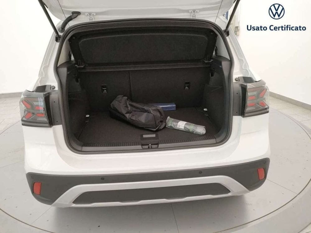 Volkswagen T-Cross nuova a Varese (9)