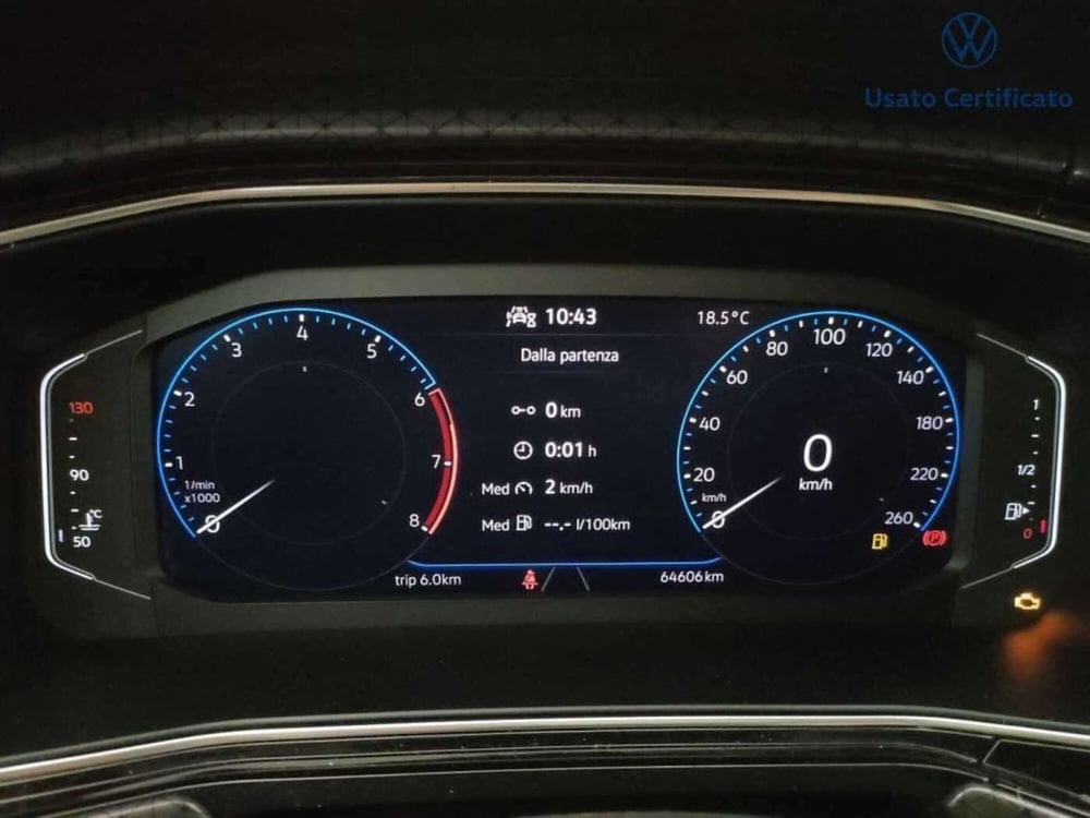 Volkswagen T-Cross usata a Varese (14)