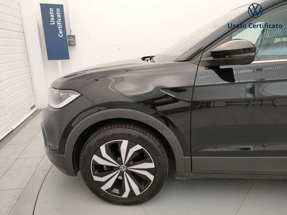 Volkswagen T-Cross usata a Varese (7)