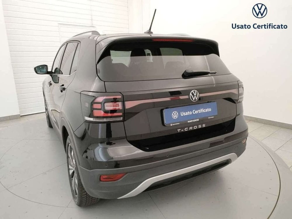 Volkswagen T-Cross usata a Varese (8)