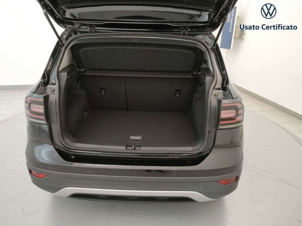 Volkswagen T-Cross usata a Varese (9)