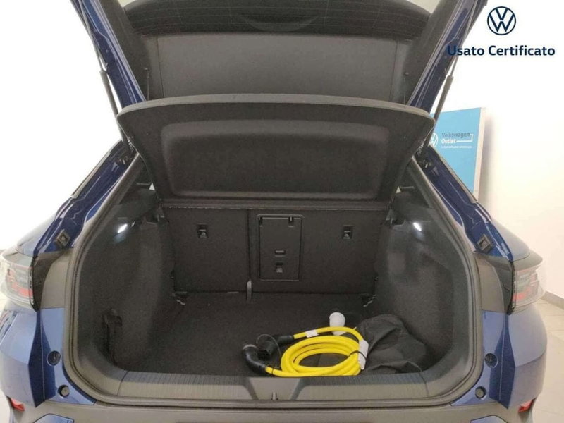 Volkswagen ID.4 nuova a Varese (10)