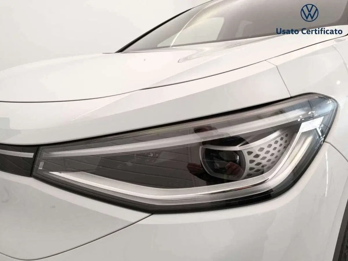 Volkswagen ID.5 usata a Varese (7)