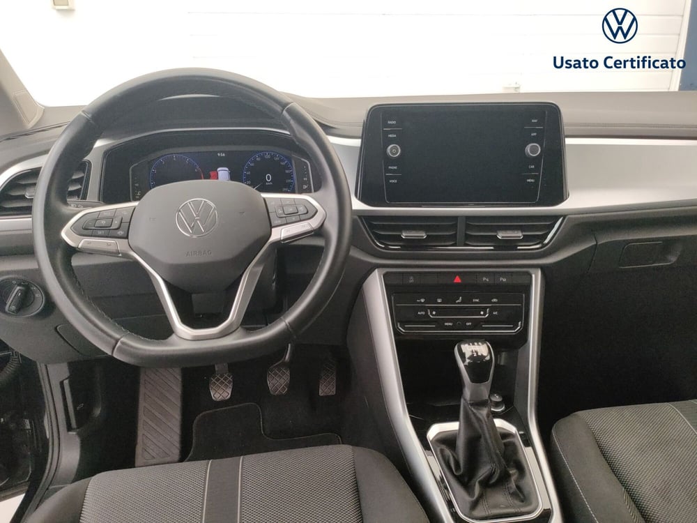 Volkswagen T-Roc usata a Varese (12)