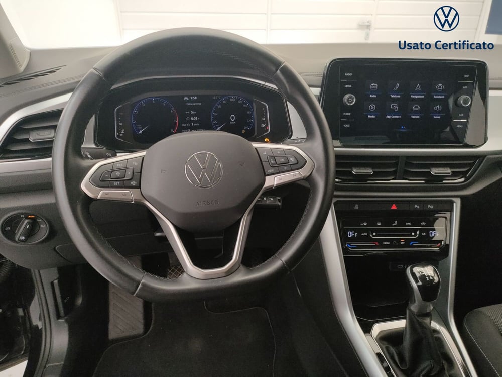 Volkswagen T-Roc usata a Varese (15)