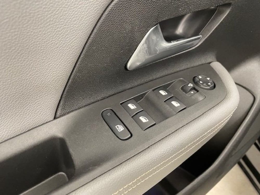 Opel Mokka usata a Alessandria (15)