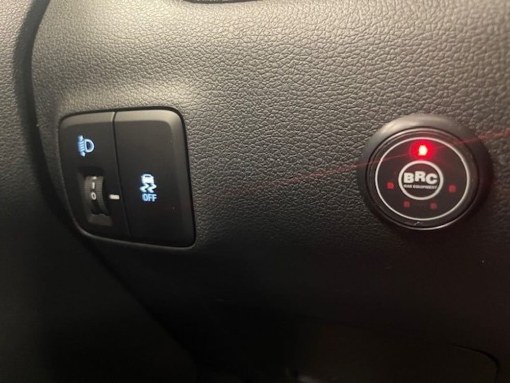 Hyundai i10 usata a Alessandria (16)