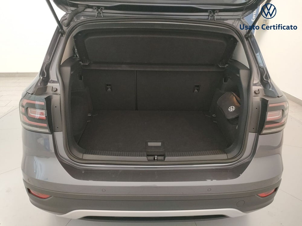 Volkswagen T-Cross usata a Varese (9)