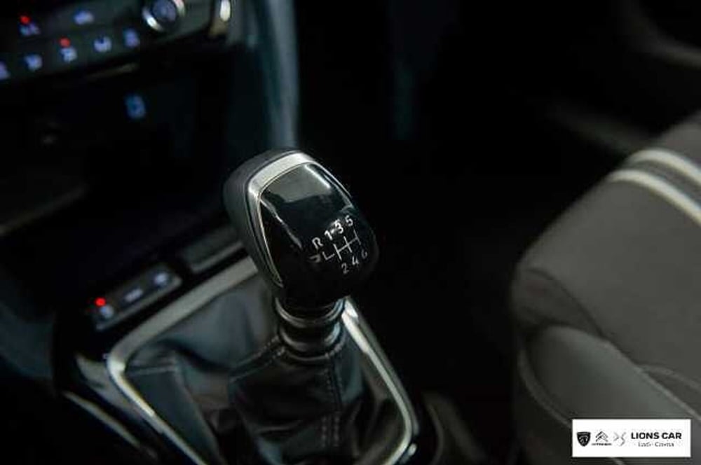 Opel Corsa nuova a Lodi (19)