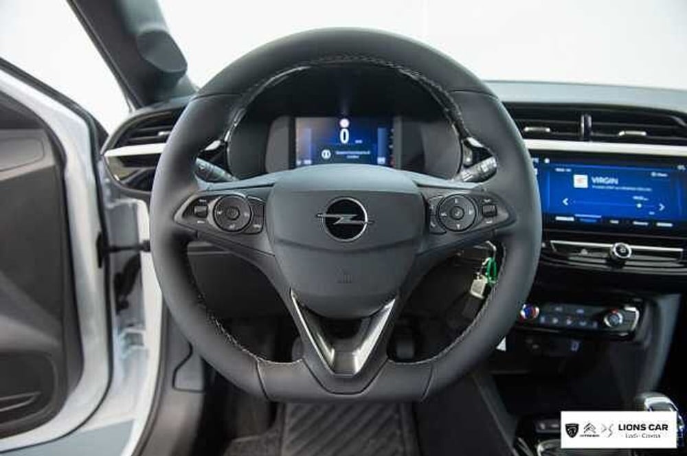 Opel Corsa nuova a Lodi (13)