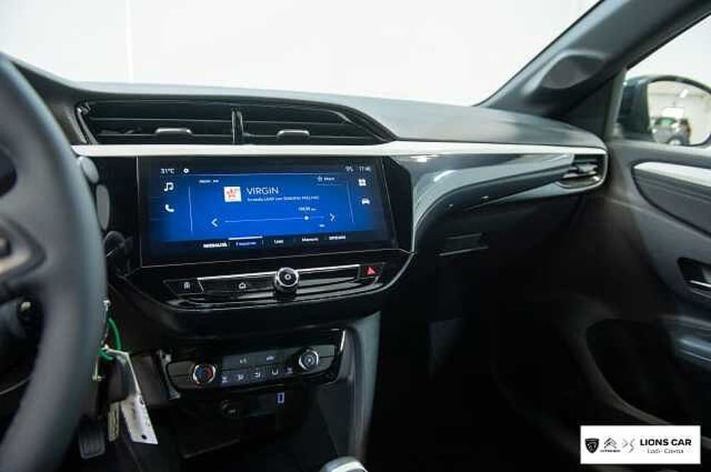 Opel Corsa nuova a Lodi (16)