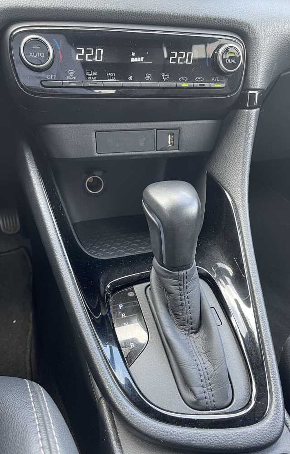 Toyota Yaris usata a Genova (8)