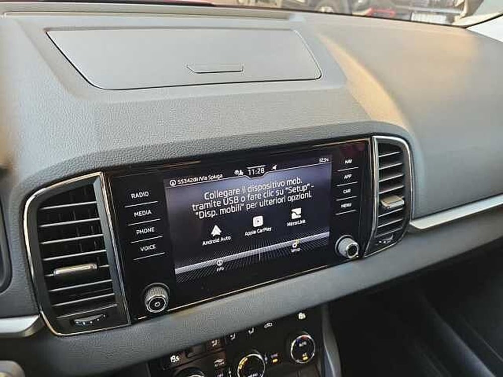 Skoda Karoq usata a Lecco (19)