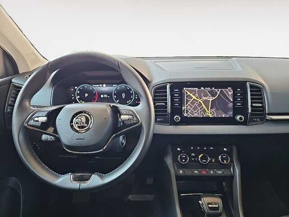 Skoda Karoq usata a Lecco (9)