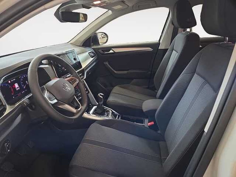 Volkswagen T-Roc nuova a Lecco (12)