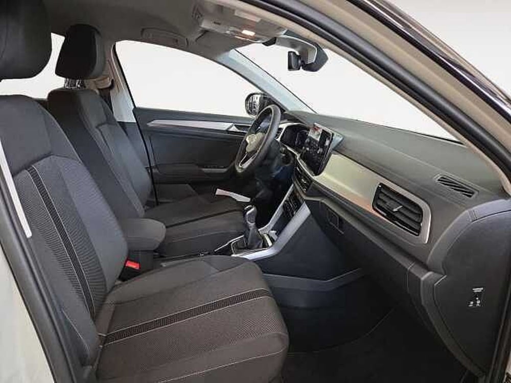 Volkswagen T-Roc nuova a Lecco (15)