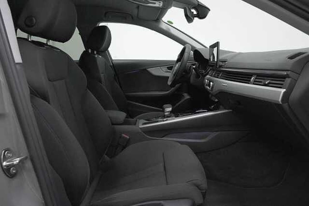 Audi A4 Avant usata a Como (8)