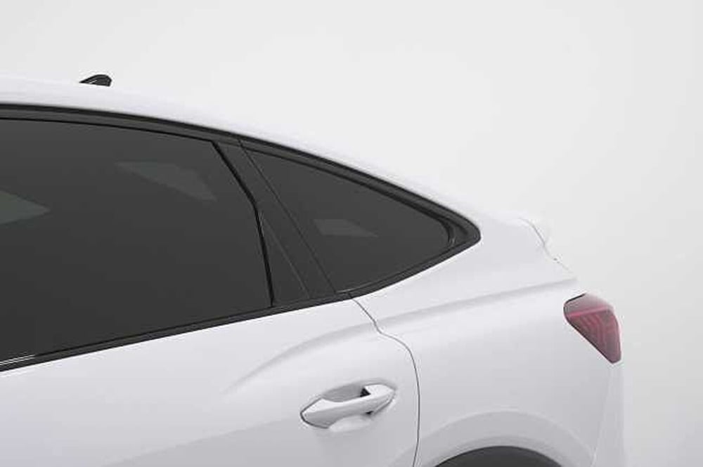 Audi Q4 Sportback usata a Como (15)