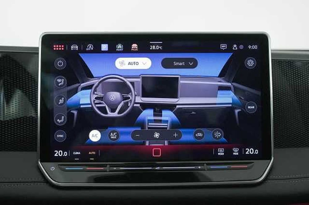 Volkswagen Tiguan usata a Como (17)