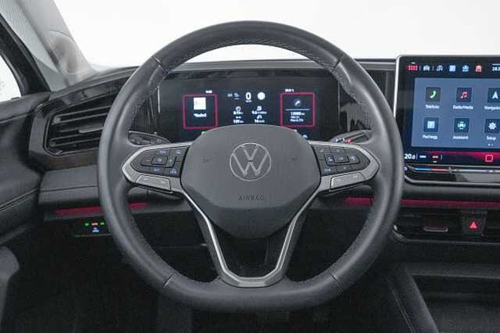 Volkswagen Tiguan usata a Como (20)