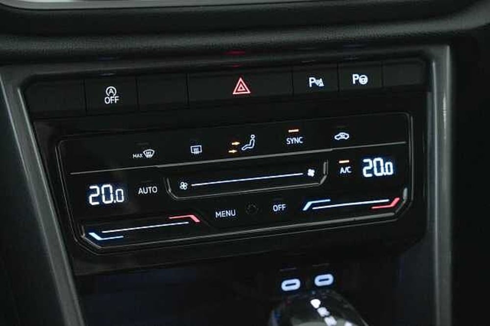 Volkswagen T-Roc usata a Como (18)