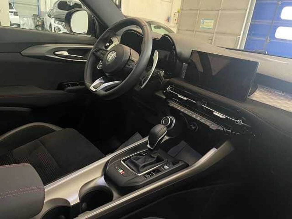 Alfa Romeo Tonale usata a Milano (12)
