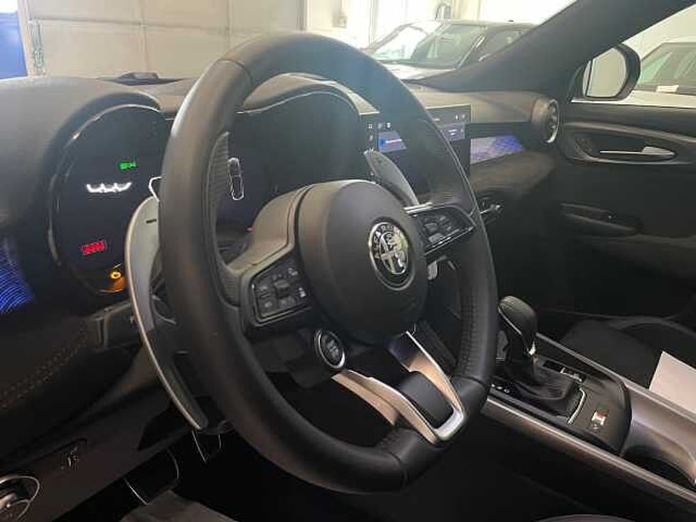 Alfa Romeo Tonale usata a Milano (9)