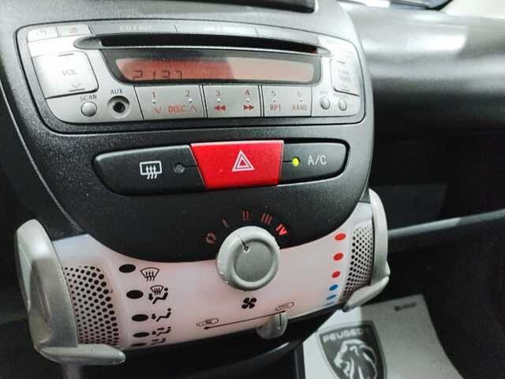 Toyota Aygo usata a Lecce (12)