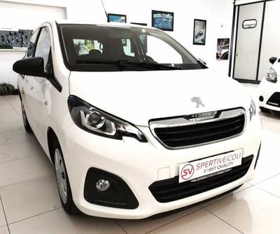 Peugeot 108 72 5 porte Active del 2019 usata a Maglie