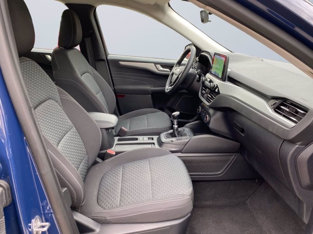 Ford Kuga usata a Milano (11)