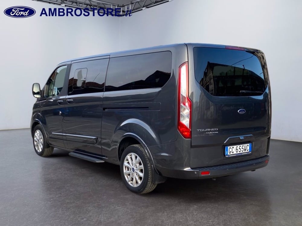 Ford Tourneo Custom usata a Milano (7)