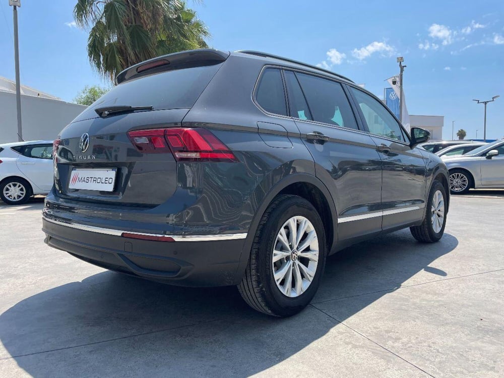 Volkswagen Tiguan usata a Lecce (11)