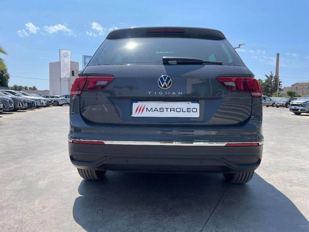 Volkswagen Tiguan usata a Lecce (13)