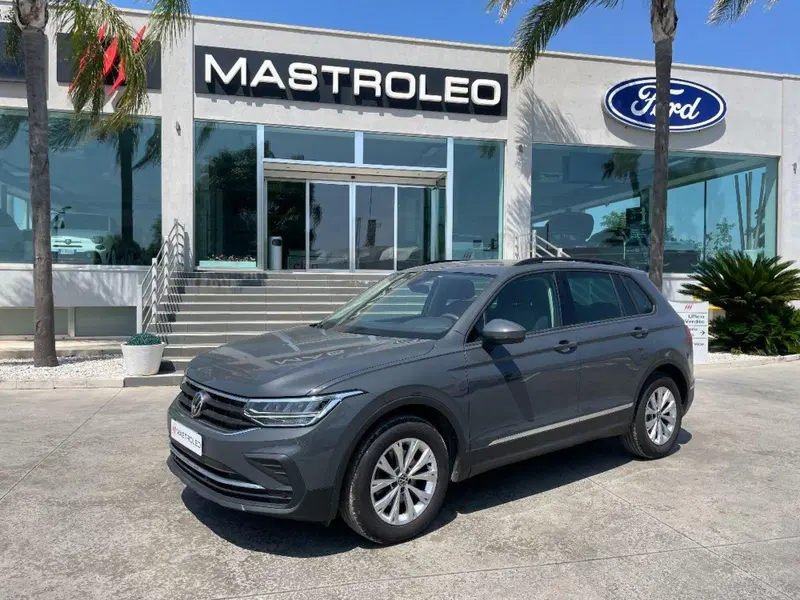 Volkswagen Tiguan usata a Lecce (2)