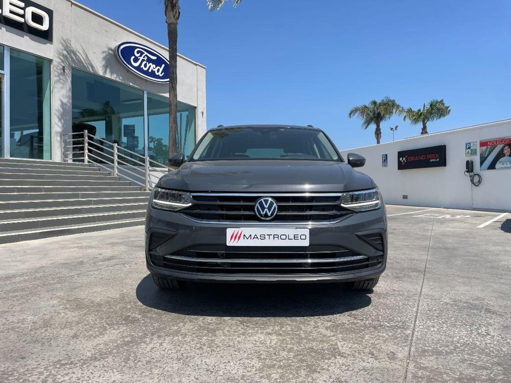 Volkswagen Tiguan usata a Lecce (6)