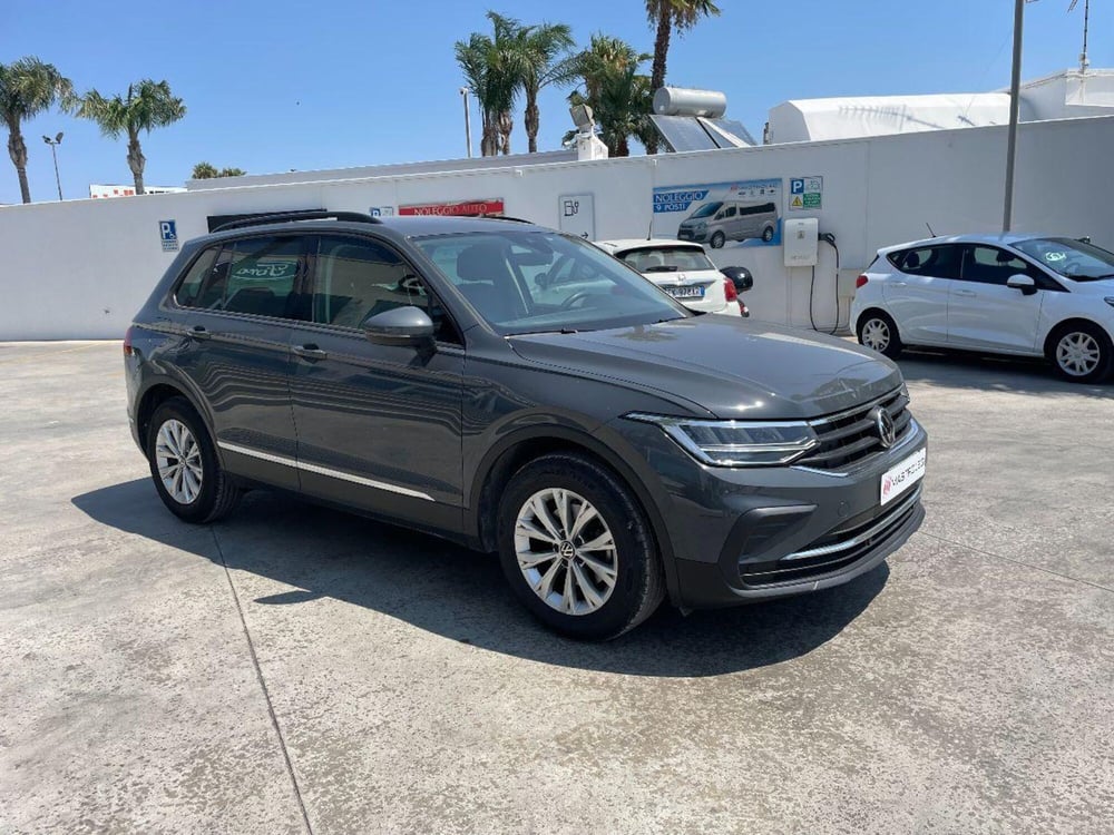 Volkswagen Tiguan usata a Lecce (7)