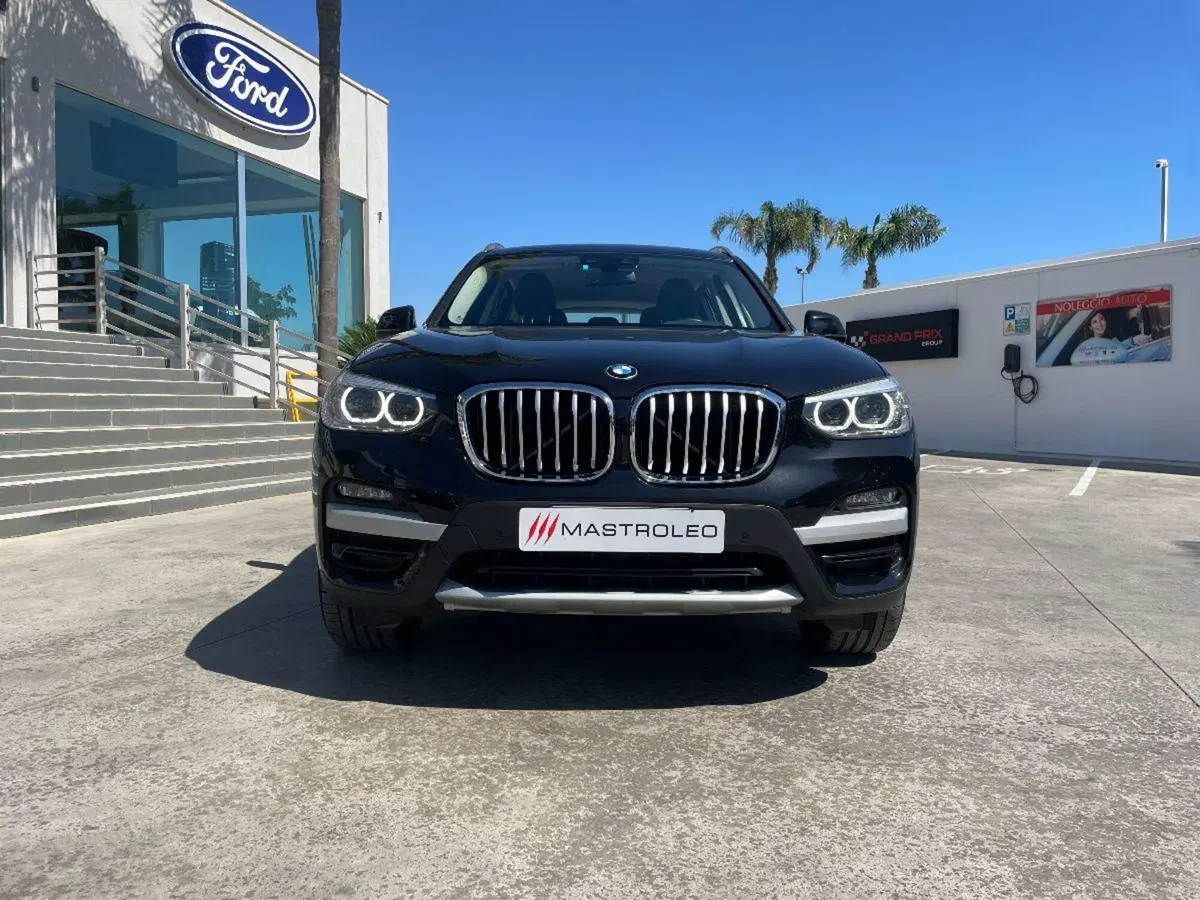 BMW X3 usata a Lecce (6)