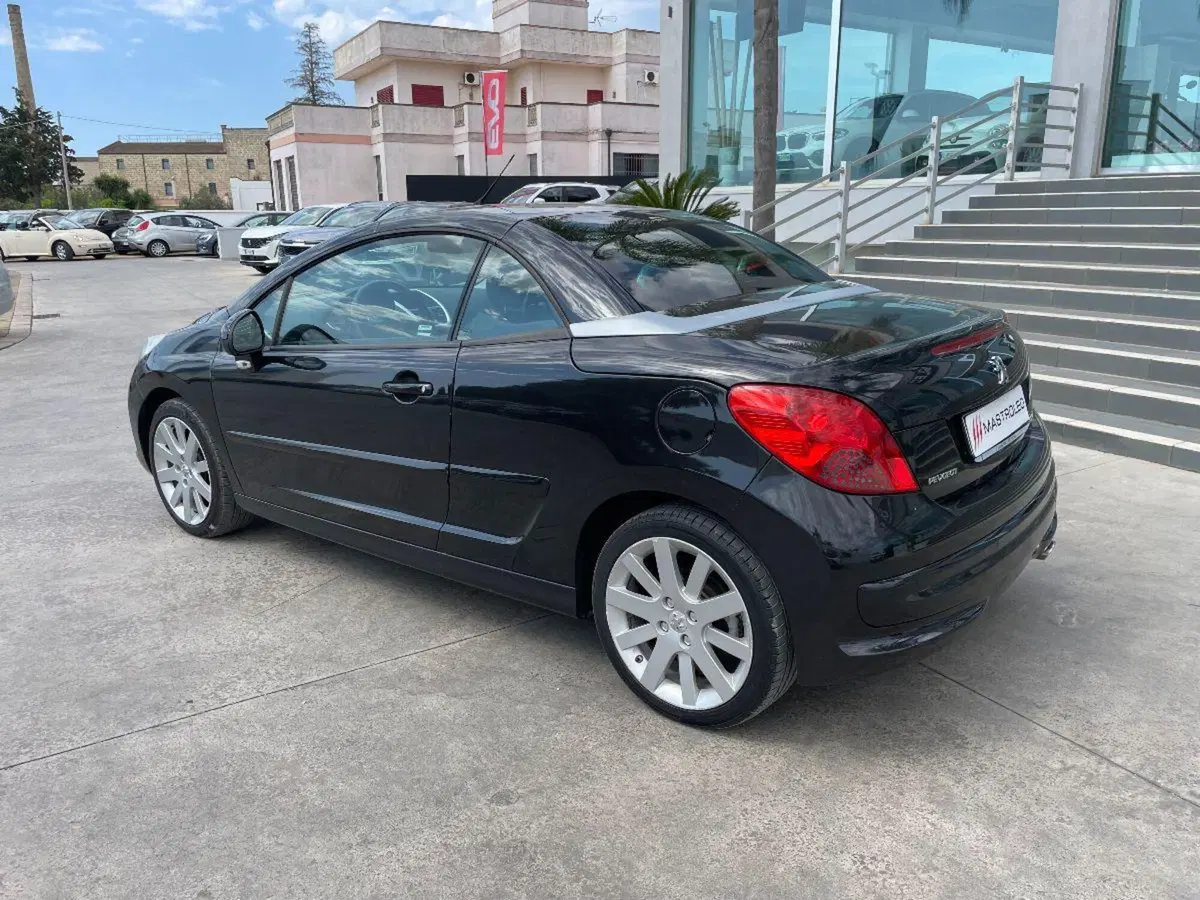 Peugeot 207 usata a Lecce (14)