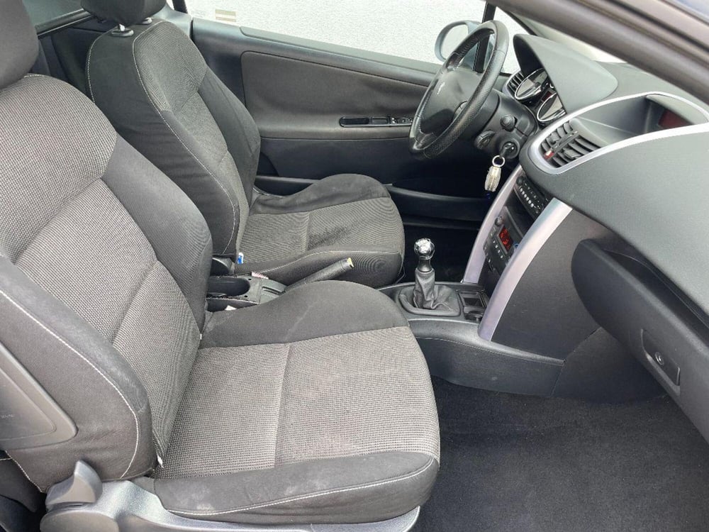 Peugeot 207 usata a Lecce (17)