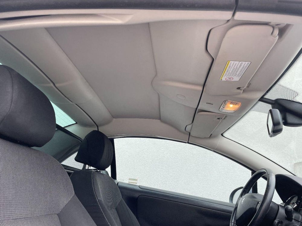 Peugeot 207 usata a Lecce (19)