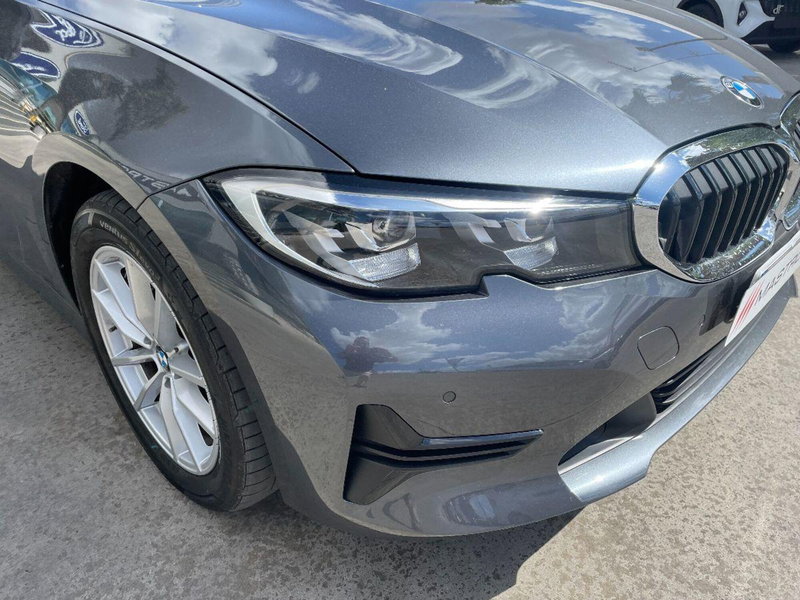 BMW Serie 3 Touring usata a Lecce (10)