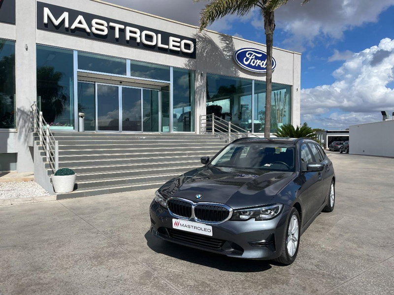 BMW Serie 3 Touring usata a Lecce (2)