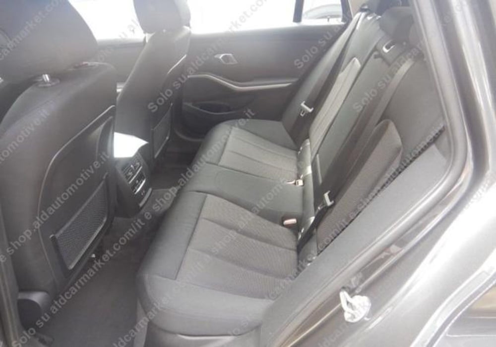 BMW Serie 3 Touring usata a Lecce (4)